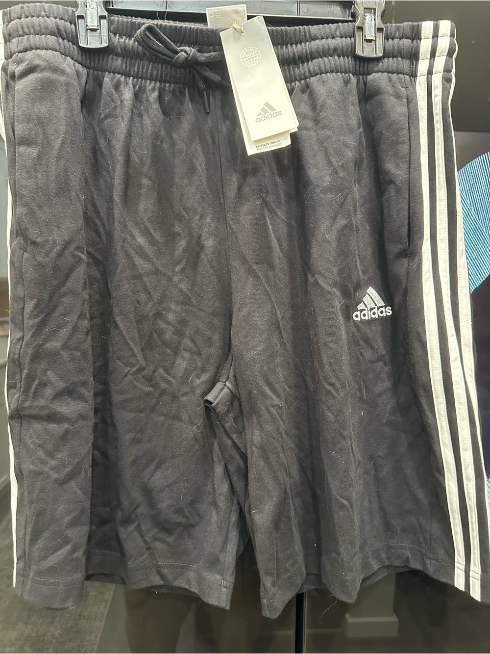 NWT ADIDAS Men’s Athletic Training Workout Shorts Black XL. MSRP $35 - Picture 6 of 6